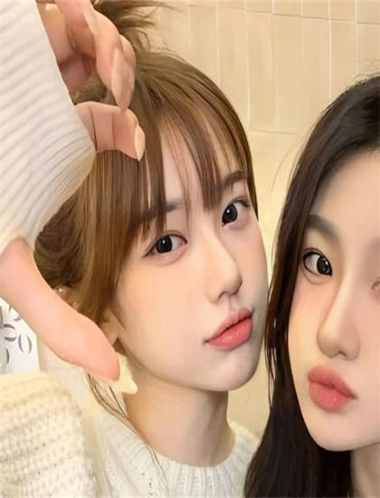 从家庭片角度解读《女儿红》：的文化内涵与社会意义 ——带你领略家庭片的魅力